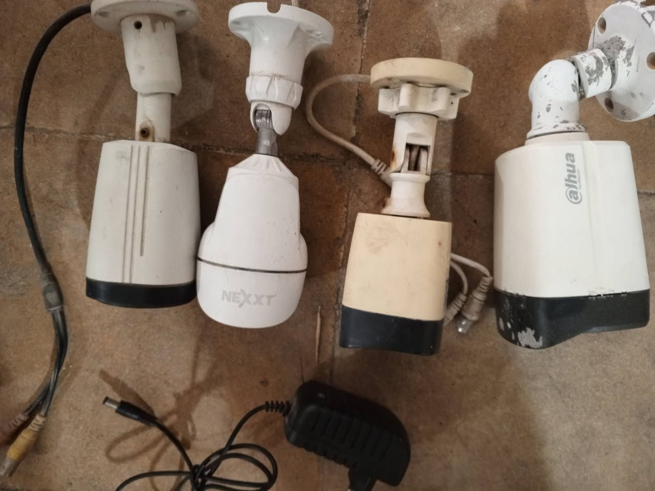 البيع مستعمله صوت وصوره نظافه فول


**إذا كنت صاحب هذا الإعلان وتريد حذفه لأي سبب، رجاءا أرسل رسالة إلى الدعم الفني**