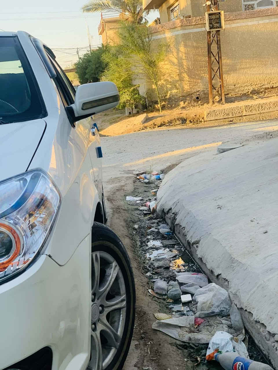 السلام عليكم ام كي موديل 2013بيه بس جاملغ تبريد تدفئه مكانه حله السعر 40والدشبول مكسور


**إذا كنت صاحب هذا الإعلان وتريد حذفه لأي سبب، رجاءا أرسل رسالة إلى الدعم الفني**