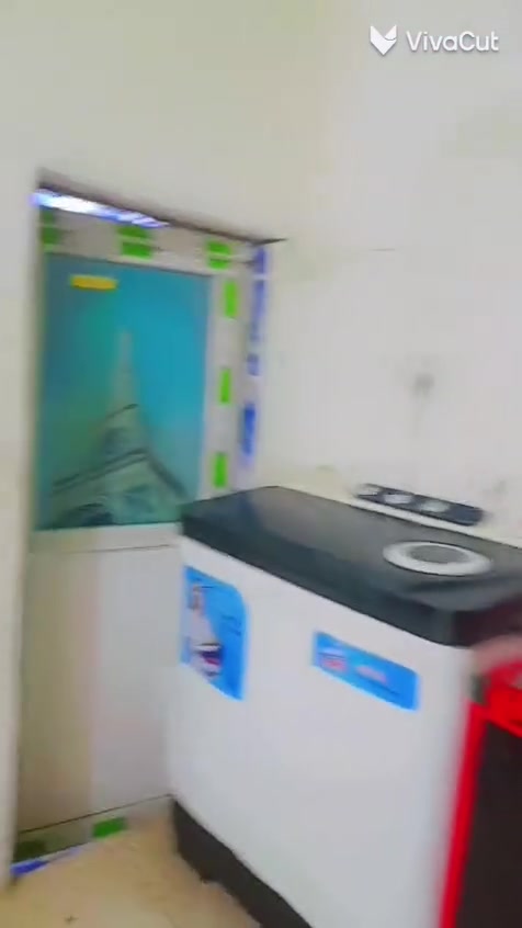 سلام عليكم بيت للبيع غرفه وهول استقبال خارجي وصحيات كله كاشي حديقه للإمام وحديقه خلف البيت مساحه 440متر ركن شيخ سعد قريه أم لفيس ***********
