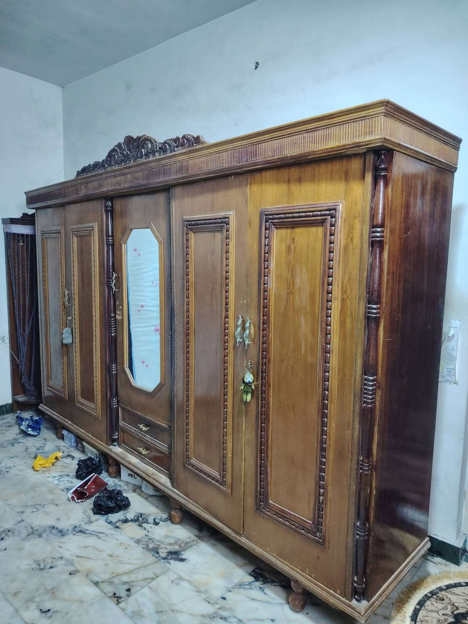 غرفة عراقي صاج االقديم
مابيها اي ضرر
للاستفسار المراسله على الخاص او الاتصال على الأرقام التالية
***********
***********
