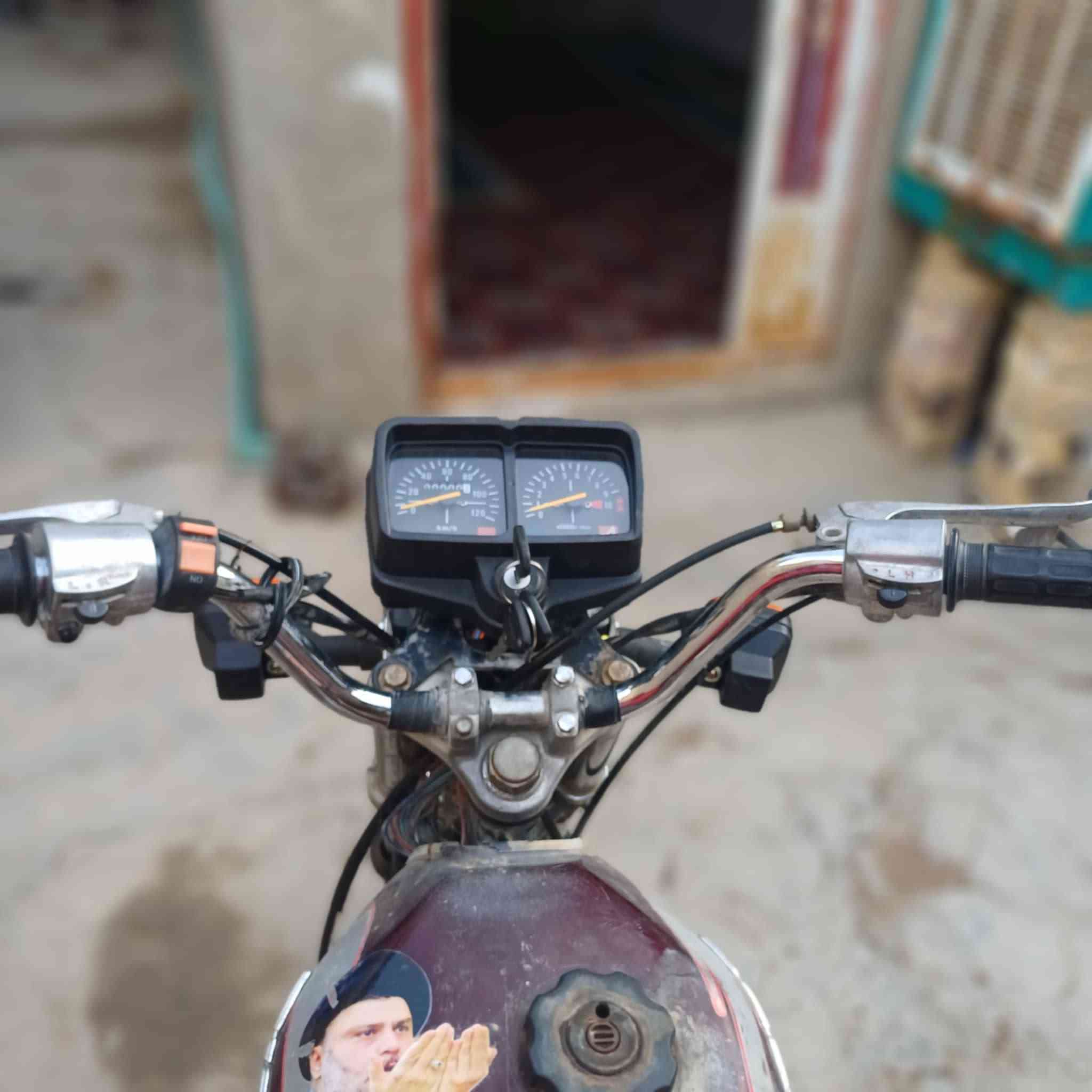 سلام عليكم دراجه تايكر  موديل 2018 اوراق سنساخ مكفوله كهربائيات جدد تواير جدد مكينه قبل سبوع مجفتهه ومبدل كلجات ترايك 120 شرط اريد مراوس بسايبه واطي فرق الي عنده سايبه مراوس يجي خاص واني خادم للطيبين 👍


**إذا كنت صاحب هذا الإعلان وتريد حذفه لأي سبب، رجاءا أرسل رسالة إلى الدعم الفني**