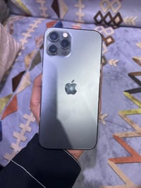 آيفون ١٢ برو • ٢٥٦ • مكفول