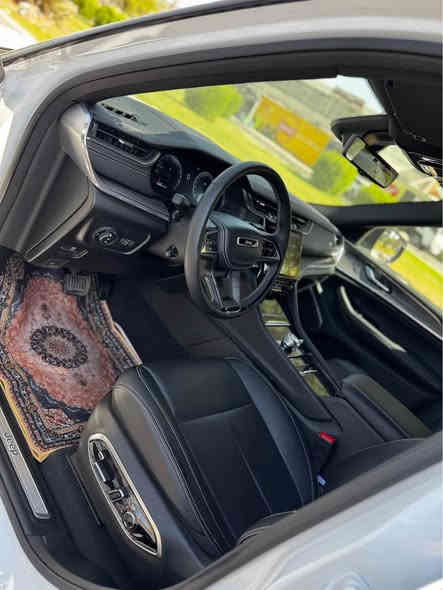 جيب  2024 اوفر لاند ضمان شركة هارلم خليجي
ماشيه  4  الف كيلو متر
بعدهة زيرو

 ***********هـ بغداد
