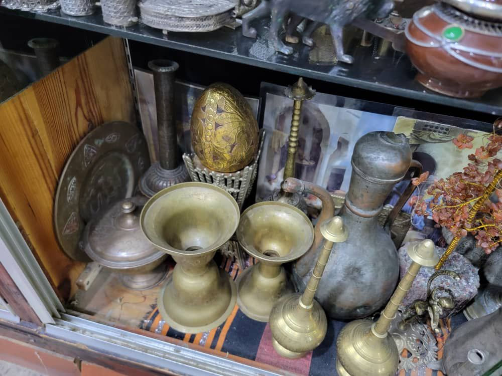 عرووووض وجديد 
💎💎💎💎💎💎💎
*محلات القيصر لبيع جميع الفضيات والعقيق اليماني* 
💎💎💎💎💎💎💎
*والتحف والهدايا بكل انواعها 
حسب الطلب نوفرها لكم* 
#خواتم رجالي - نسائي - اطفال 
#طقومات رجالية - نسائيه 
#تحف من تراثنا اليمني القديم.⚱️🗡️📿🛍️🛍️
#هدايا🎁🎁
#مسابح📿
💎💎💎💎💎💎💎
*كل ما عليك سوى زياراتنا او التواصل معانا تجد ما يرضيك 
وبأسعار💵💸 مناسبة*.🏃🏻🚗🚌
📌بيع جمله + تجزئة 
#للاستفسار ومعرفة الاسعار او الطلب يرجى التواصل معنا على الا ارقام التاليه  📲
محلات القيصر 🏢
+967771907727 - +967711215977
711215977  - 771907727
👇🏻👇🏻👇🏻👇🏻👇🏻👇🏻
او التواصل عبر الواتساب مباشره 
https://wa.me/967771907727
👇🏻👇🏻👇🏻👇🏻👇🏻👇🏻
او على الرقم 
https://wa.me/967711215977
👇👇👇👇👇👇
# العنوان صنعاء  باب اليمن شارع النظارة 🏢
 #يوجد لدينا توصيل داخل العاصمة صنعاء وايضاً الى جميع محافظات الجمهورية .🚙🚌
$وكما يوجد لدينا شحن الي جميع دول العالم $✈️🛫%
#او زووا صفحتنا الشخصية على الفيس بوك


**إذا كنت صاحب هذا الإعلان وتريد حذفه لأي سبب، رجاءا أرسل رسالة إلى الدعم الفني**