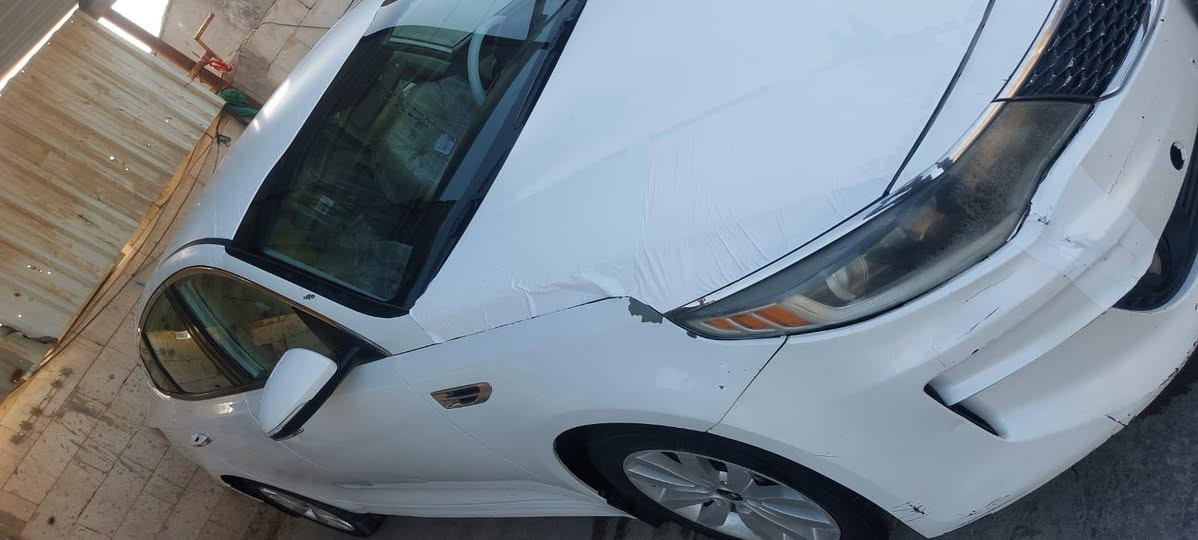 سلاام عليكم كياء اوبتيما امريكي 2016 مكفوله كفاله من الكص والضربه اسياره حاويه بدون كص  سياره بدون ارقام  السياره السعر 65 وبيه مجال


**إذا كنت صاحب هذا الإعلان وتريد حذفه لأي سبب، رجاءا أرسل رسالة إلى الدعم الفني**