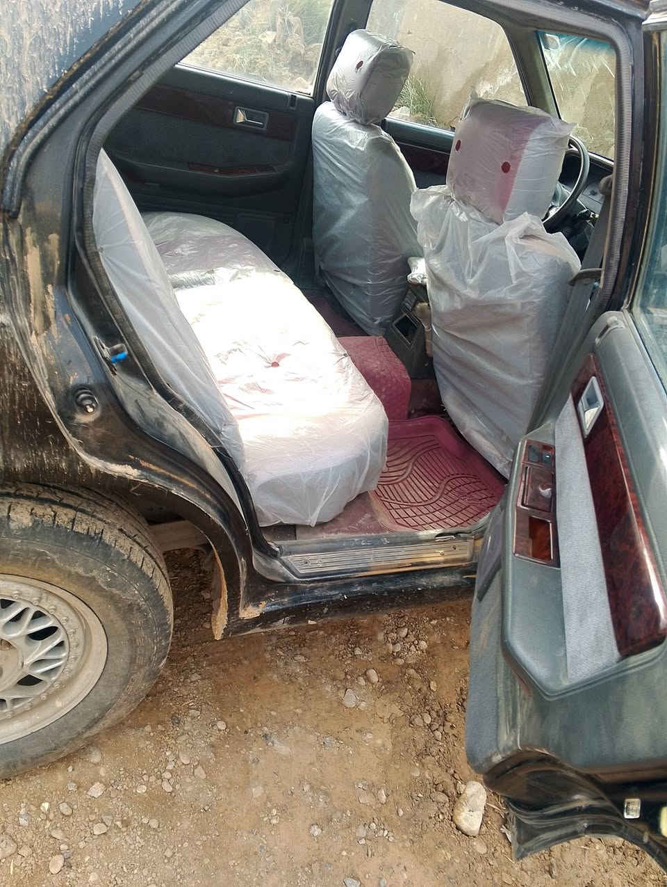 السلام عليكم ورحمه الله وبركاته للبيع
كيا بونتيشا جاهزه اوتوماتيك موديل 94 مكان ديالى السعر 28 وبيها مجال ***********محرك بلاد
