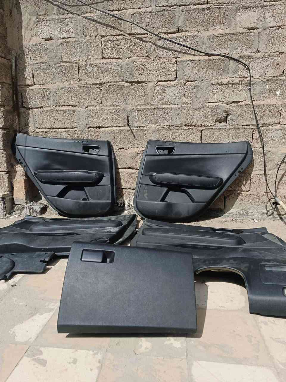 السلام عليكم بطاطين وبتمه 2020للبيع نضيفات كاملات جكمجه تفاصيل يتصل ***********
