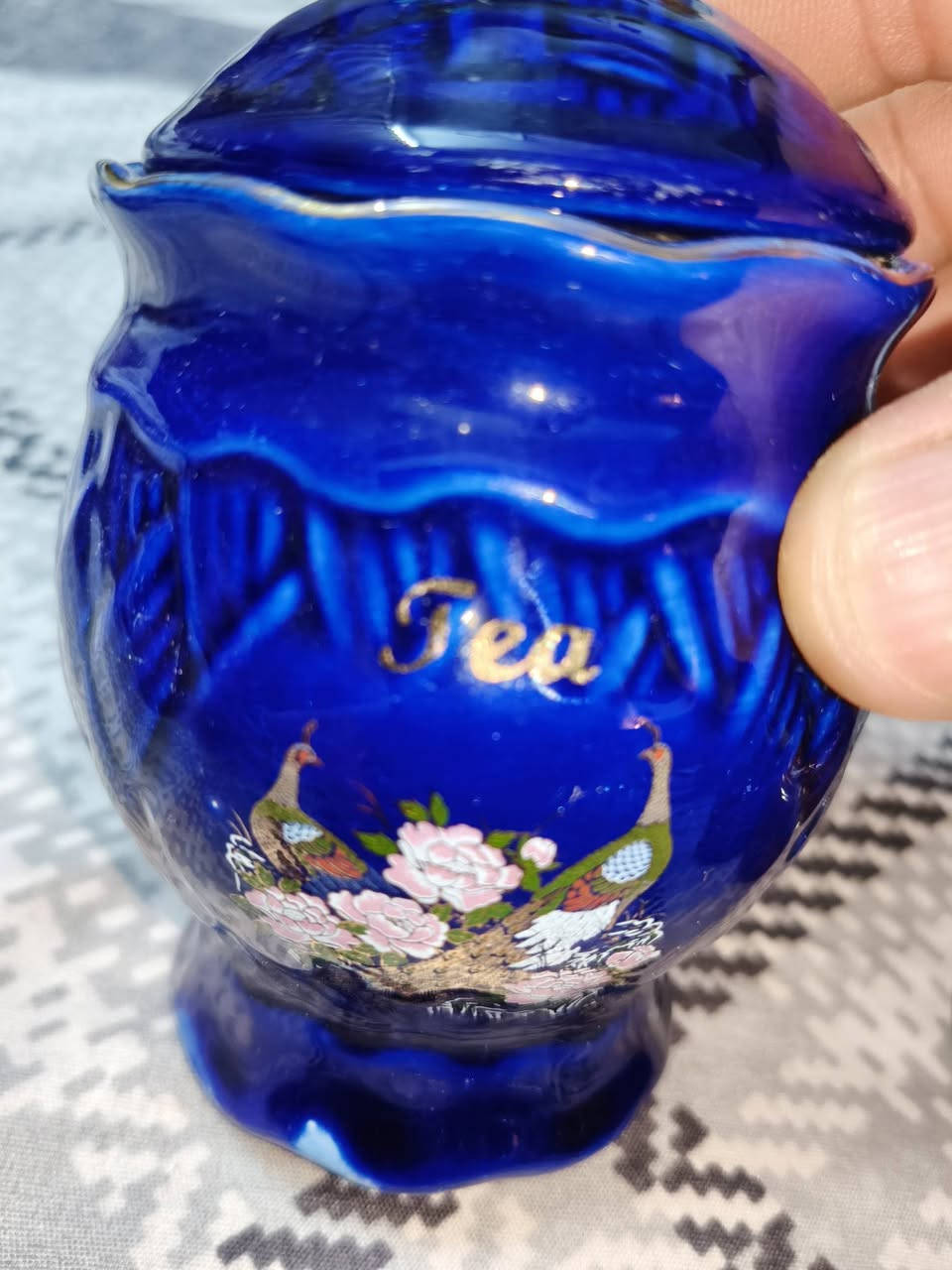 تحف قديمه جدا  وجميله مابيها اي ضرر  تحتوي عل 12 قطعه الاكل  .سعرهم 50 لف نهايه مكان موصل توصيل معندي شراي يدخل خاص ..


**إذا كنت صاحب هذا الإعلان وتريد حذفه لأي سبب، رجاءا أرسل رسالة إلى الدعم الفني**