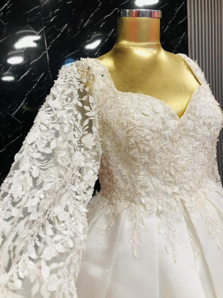 تخفيضات بدلات سعر القطعة 50 الف حجز خاص


**إذا كنت صاحب هذا الإعلان وتريد حذفه لأي سبب، رجاءا أرسل رسالة إلى الدعم الفني**