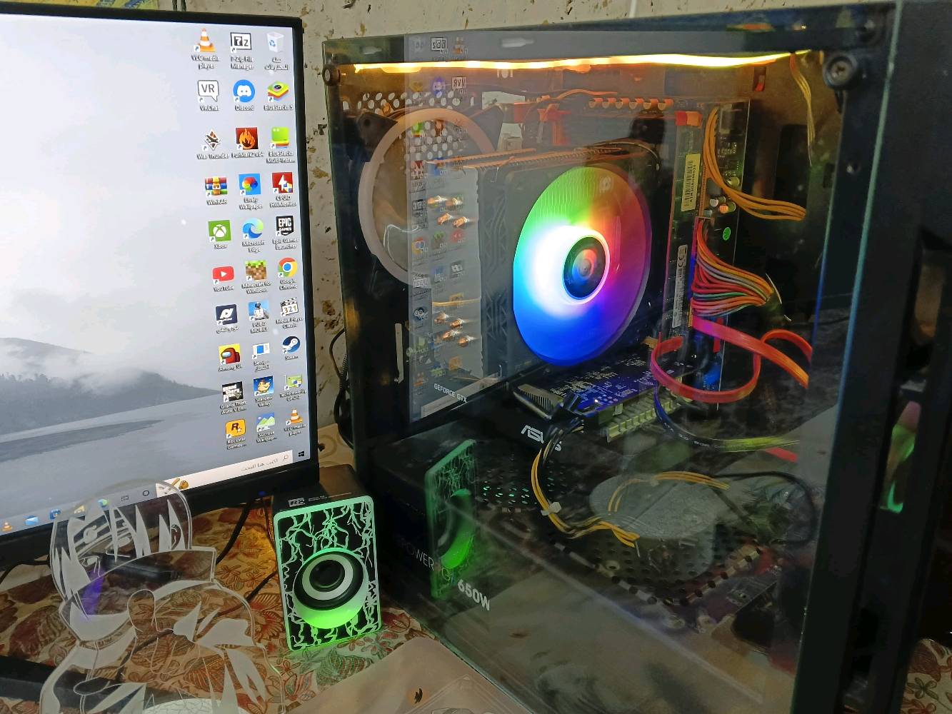 السلام عليكم حاسبة للبيع سعرها مناسب للتواصل  
***********
متوفر واتساب ايضاً



Gaming PC Setup for Sale

● PC Components:
CPU: Xeon E5-2689 v2
Motherboard: X79 Gaming
RAM: 16GB DDR3 (Samsung - Single Stick)
GPU: RX 460 (4GB)
Cooler: S40 RGB (4 Heatpipes)
PSU: Thermaltake 650W RGB
Storage: 120GB SSD + 256GB SSD + 500GB HDD
Case: HyperX (3 RGB Fans)
Wi-Fi: TP-Link 300Mbps Adapter
● Accessories & Peripherals:
Controller: Xbox 360 Joystick
Audio: RGB Headset + Desktop Speakers
Input: Gaming Keyboard & Mouse + Mousepad