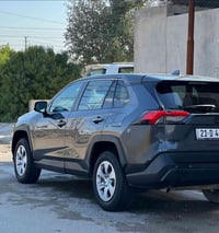 تيوتا /راف فور موديل / Le 2023 مواصفات /كير اوتو ماتيك شاشه /كامره   ح...