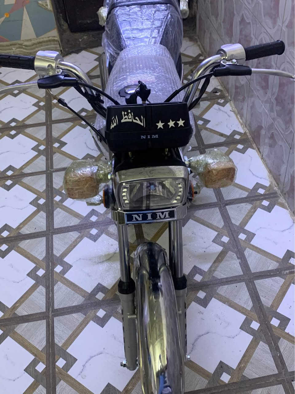 دراجه نامه متياز موديل ٢٧ أوراق مابيه اي نقص كامله مكمله مكفوله كفاله عام من اي شي  للبيع مكاني كربلا حي العسكري سعره ٧٠٠ مامتواجد عل فيس فقط رقم واتس *********** كربلاء, العراق
