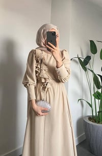 شروة عبايات • عبايات نسائي • ٢٠٠ قطعة