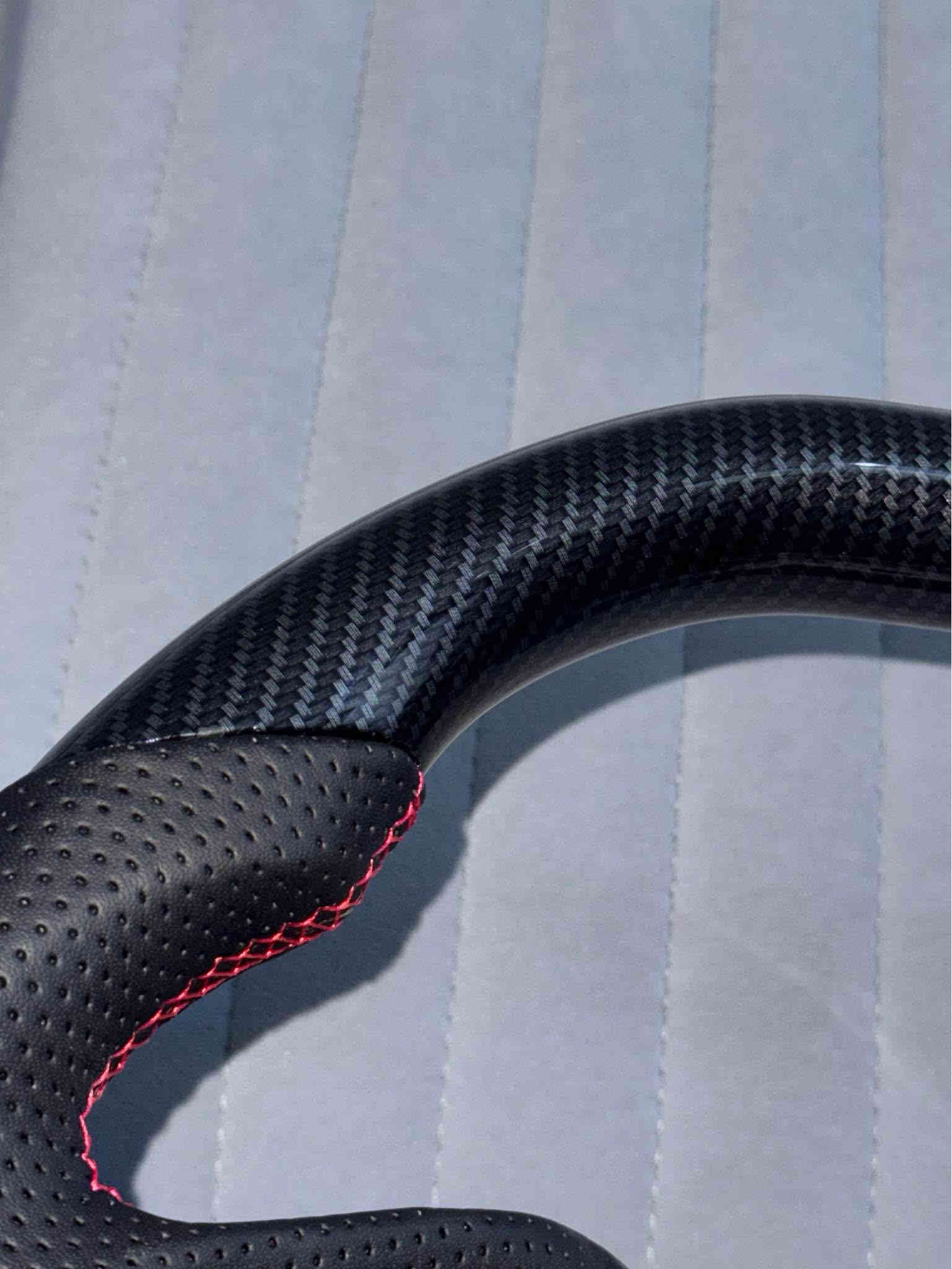 • VW Golf 7 | 7.5 (GTI, R, Highline)
• Audi A3/S3 (8V)
• Seat Leon Cupra (MK3)
• Skoda Octavia vRS (MK3)
.honda civic
سوکانی کاربۆن نرخی ٣٥٠$ 
بۆ ئەو سەیارانە ئەبیت کە دیاریم کردووە 
*********** السليمانية
