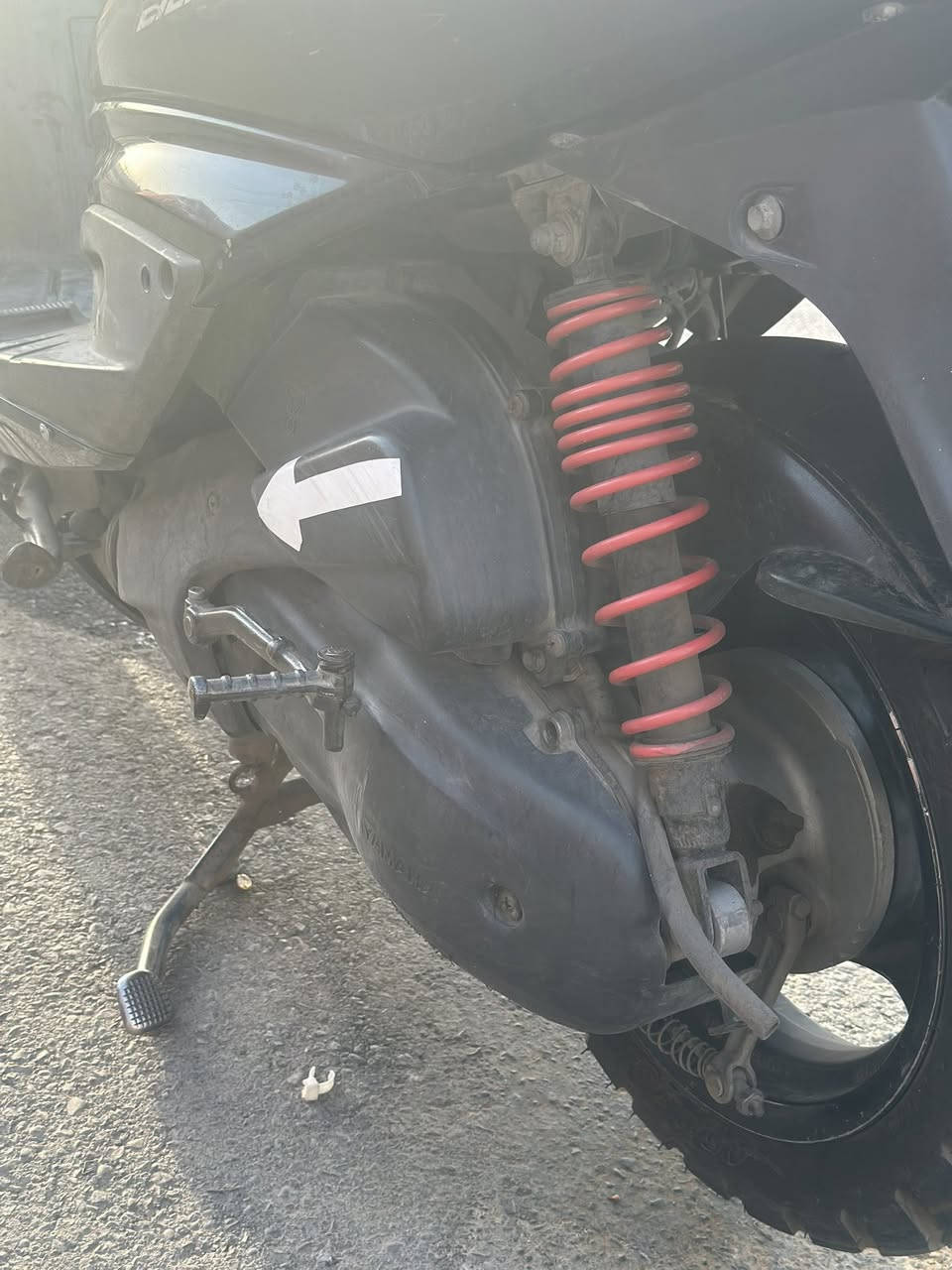 السلام عليكم
مرخصه الادمن 
سكنس فحل 140 كابريتر نكره سلف وهندر 
دراجه حلوه مكينه مامفتوحه 
فقط البجم اليكدام مثل ماموضح بالصوره 
مكاني بغداد بسمايه
لاتصال
***********
