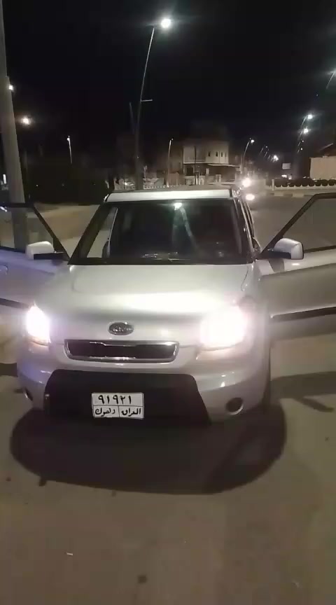 السلام عليكم سياره كيا صول موديل 2010 سنويه خضره ضرر 5 قطع مكينه وكير شرط سياره حيل حلوه نضافه فول كدام العين  شرط الوكاله أو أتريد التحويل  السعر 80 التواصل تعال خاص او على الرقم كورك بي واتساب *********** الزين ***********
