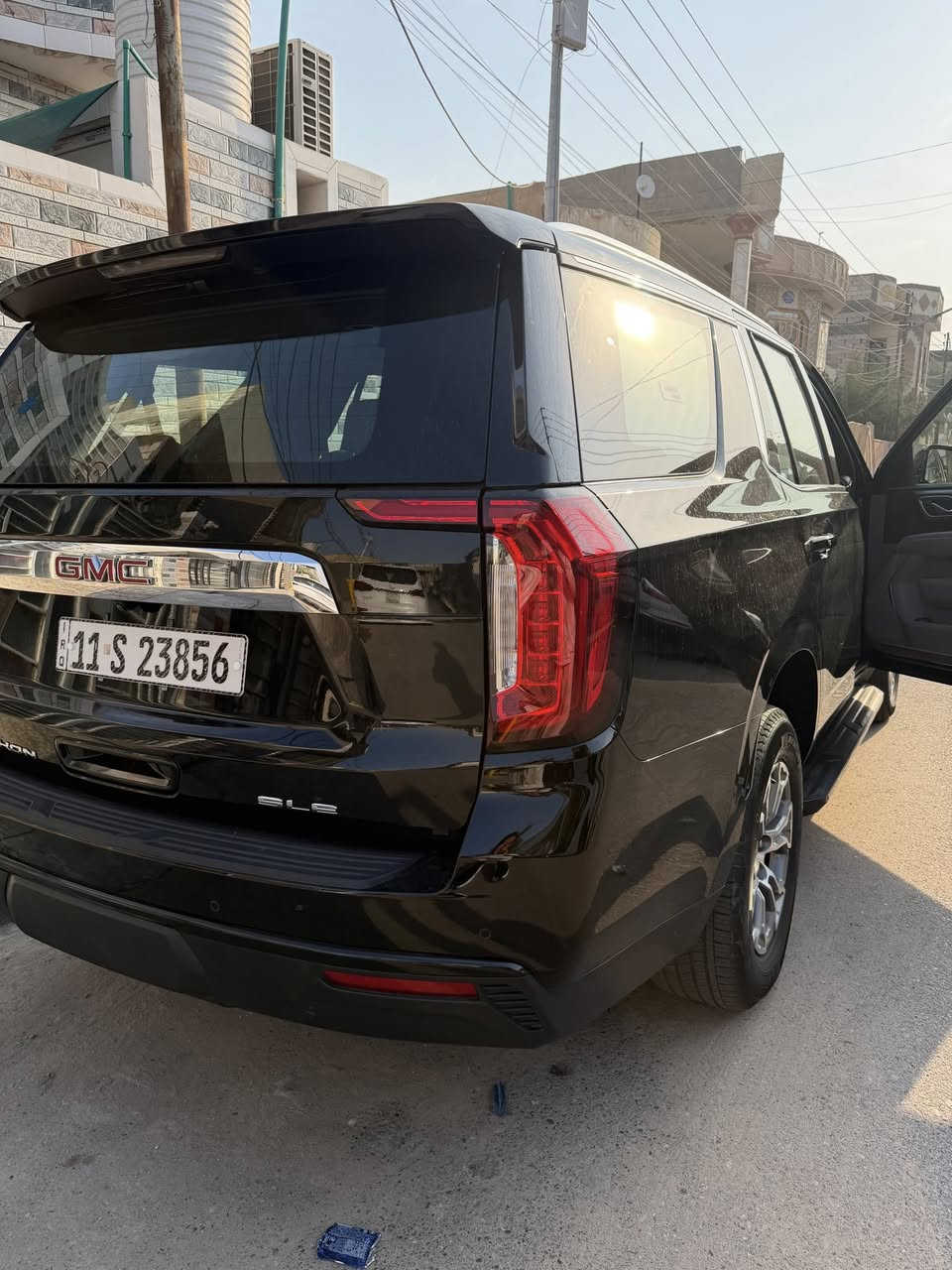 يوكن GMC
موديل 2023
خليجي 
رقم بغداد 
ماشي 60
***********
