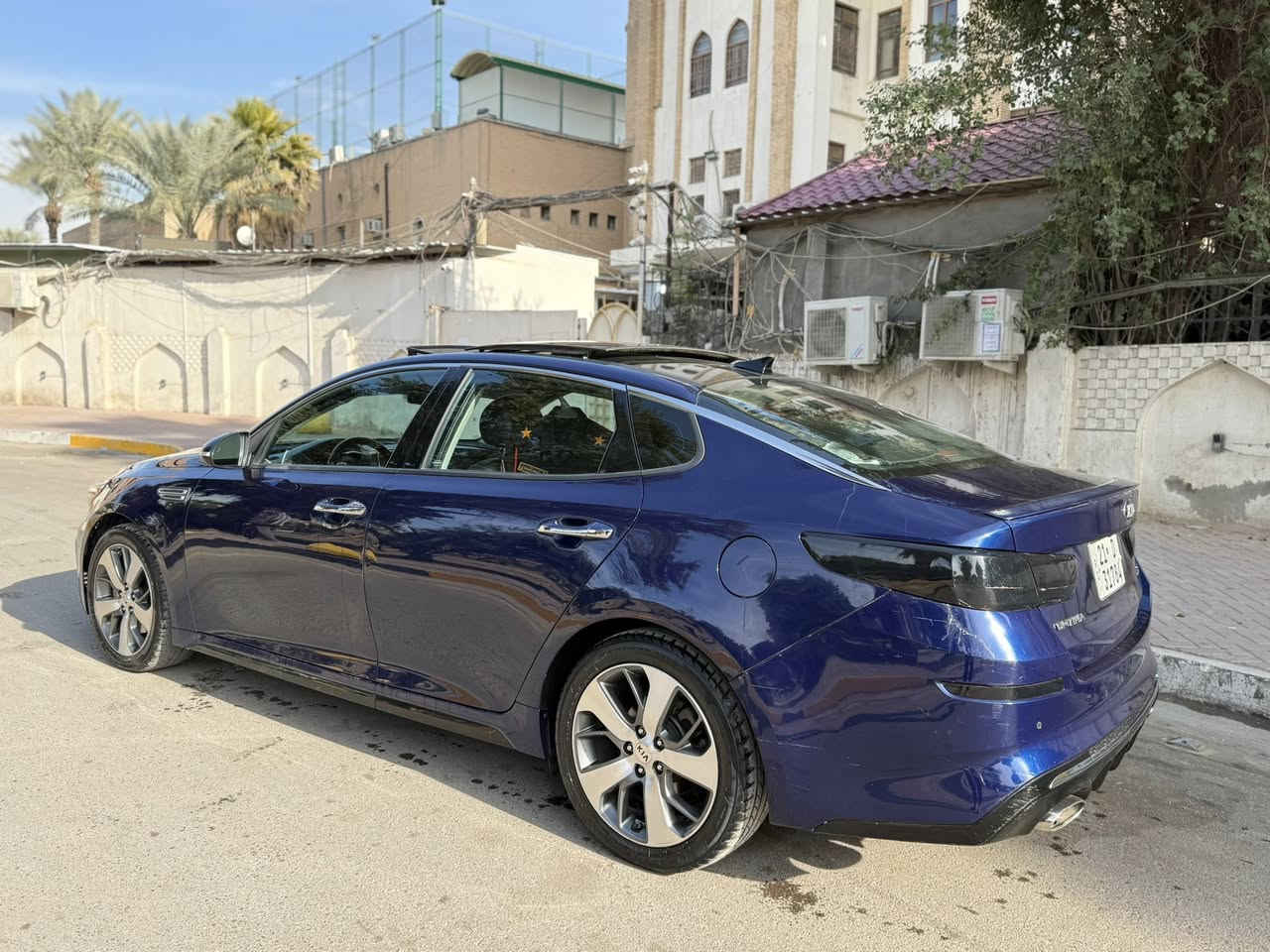 للبيع كيا اوبتما S موديل 2019
فول فول مواصفات بصمة بانوراما فتحة  
فئه S
ارقام دولي جديد سنويه بئسمي وهزه جديده وسنويه ليحد 2030

 وارد امريكي حادث دعاميه فقط مكفوله ايرباكاتها ودواخلها 
 رقم سليمانيه بأسمي اللون ازرق 

 فول مواصفات ..
المواصفات / بانوراما ، بصمة تشغيل ، بصمة ابواب ، رادارات امامي خلفي جانبي ، تحديد مسار ، محرك 2400 , حساسات ، شاشة كبيرة (gbs,car play) ، كاميرا خلفية دوارة ، صندوق ذكي فتح عند الاقتراب , بگ لايت ليد ، ليد امامي نهاري ،  انارة ترحيب عند الاقتراب ، كشن سايق كهرباء ، كشنات جلد ومخمل ، اشاير بالمري ، 3 انظمة قيادة ، تحكم ستيرن جهتين ،   ، بلوجكتر عدسة ، ويل كروم 18 ، دبل اكزوز ، 
ماشية 100 الف ميل 
السيارة نظيفة جداً وصورها جديدة وعليها ادامة كاااملة بدون اي نقص ..
تخم تاير جديد مشتريي
السعر 145$ 
رقم التلفون للاستفسار
*********** علي
اخوان سونارها وصور حادثها بلمنشور  
مكاني بغداد (الاعظميه-المنصور)
