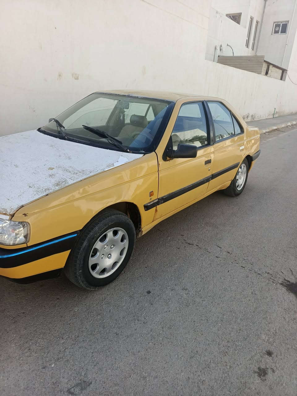 بيجو 405 تحويل ثاني يوم سنويه لل30 مصفره هيئه وغرامه جاهزه من كلشي مكاني ديوانيه سعره 25 وبيه مجال ‏‪***********
