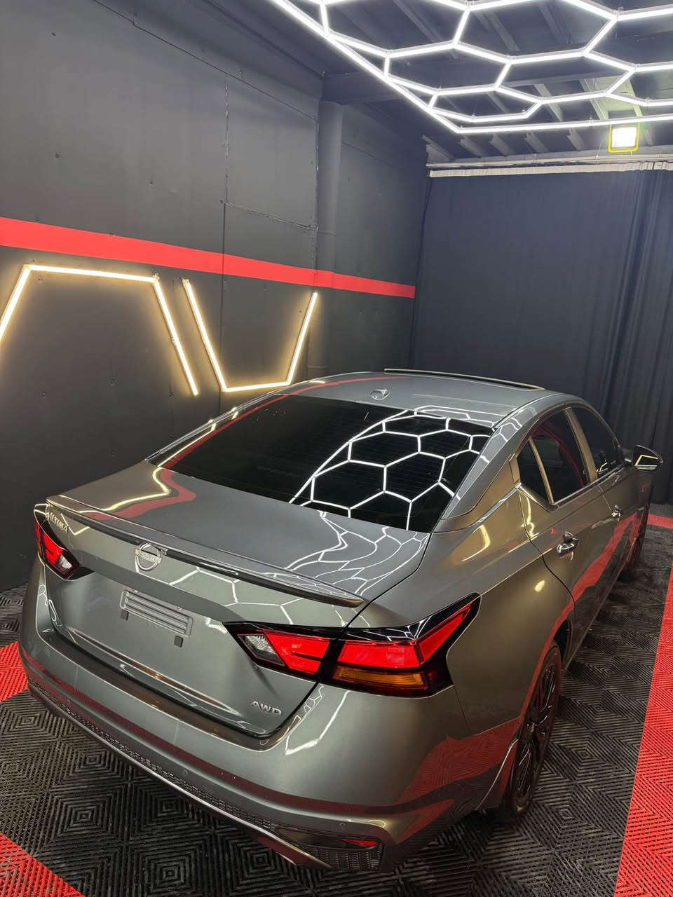 Nissan Altima 2025 SV+ 
سەیارەکە دوو پارچەی بۆیاخە کەمەک ژورێی گرتیە ئێرباگ سوکان و شانەکی تەقیە بیلادی داندرایتەوە 
١٥٠٠ رۆیشتیە حسابی سفری لۆ دەکرێ 
سلاید 
شاشە گەورە 
برێک بەسمە 
وایەرلێس چارج 
کوشن کارەبایی 
ویلی بیلاد ڕەشە 
یەک دینار مەسرەفی تێدانیە 
بەشەرتی هەموو شت دەیفرۆشم 
٧٥٠٣٨٠٠١٧٨
١٦٨ مەجالەکی کەم  ڕەسمی دەعمم دانایە 

1N4BL4DW5SN356395 أربيل, العراق


**إذا كنت صاحب هذا الإعلان وتريد حذفه لأي سبب، رجاءا أرسل رسالة إلى الدعم الفني**