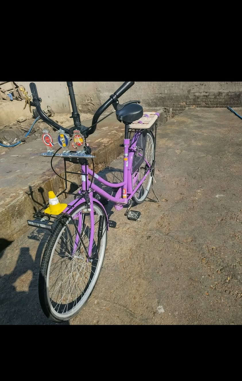 سلام عليكم باسكل للبيع بدون غراض السعر النهائي 125قفل الباسكل ماعايزه برغي العنوان النجف ابو صخير


**إذا كنت صاحب هذا الإعلان وتريد حذفه لأي سبب، رجاءا أرسل رسالة إلى الدعم الفني**