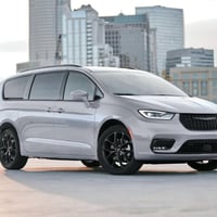 باسفيكا موديل ٢٤ فطعتين صبغ جاملغ خلفي وبنيد  ماشية ٢٥ السعر ٢٣٨  0770...