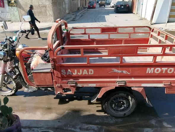 السلام عليكم ستوته للبيع موديل 20 المحرك 24 مكان بغداد السعر واحد ونص وبيها مجال بس بيها نقص واحد اوراق ضايعه واقفلها من كل شيء من سرقه ومن الدوله وش بيها انا مسؤول عنها ***********
