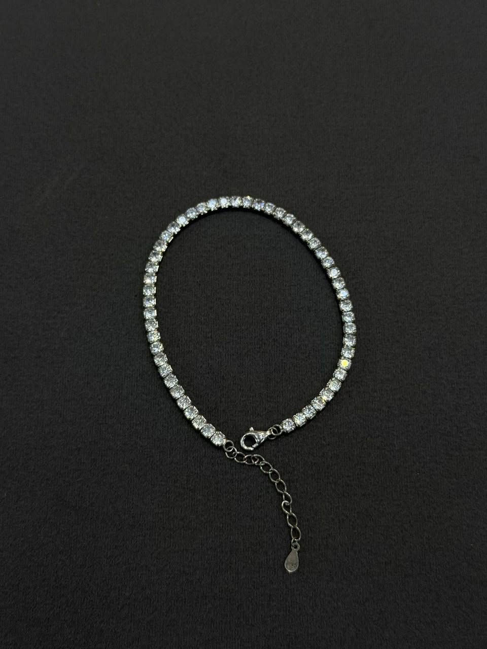 فضتنا ناعمه اصليه وتعيش وياج سنين
حتى تشوفين باقي الموديلات تابعي الحساب


**إذا كنت صاحب هذا الإعلان وتريد حذفه لأي سبب، رجاءا أرسل رسالة إلى الدعم الفني**