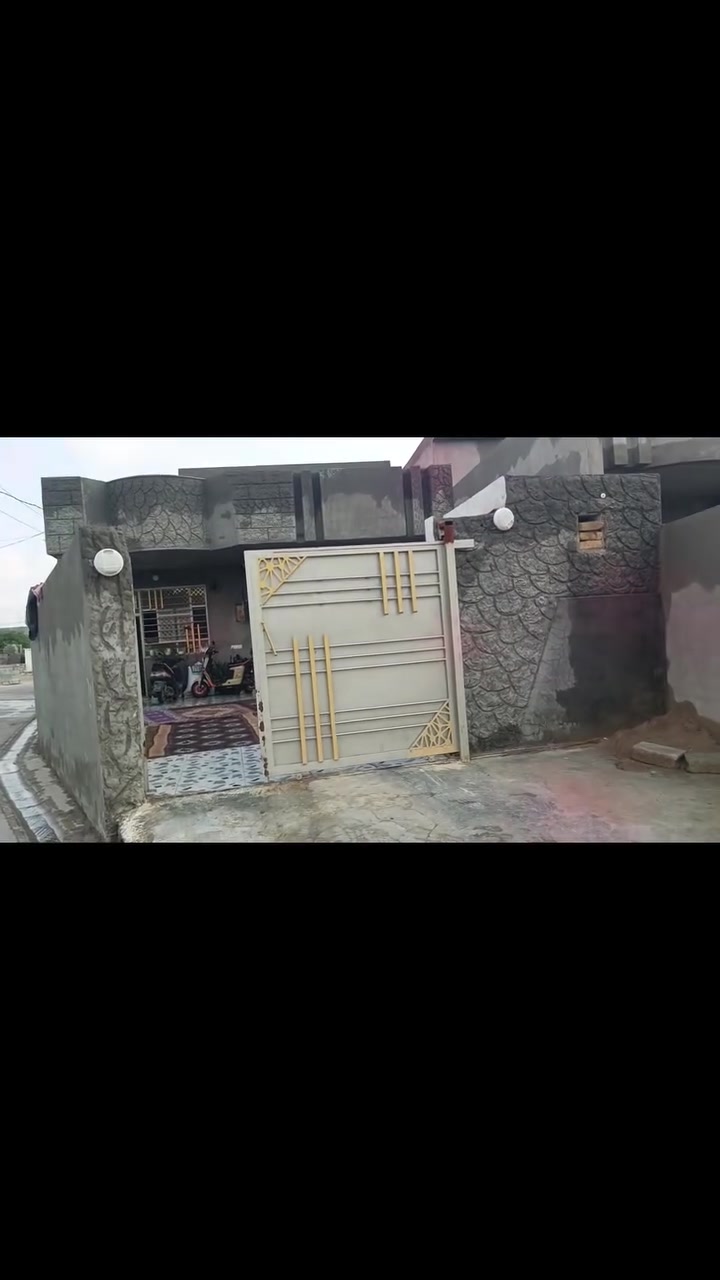 قضاء جلولاء
بداية #حي التجنيد
دار للبيع المساحه أكثر من 200م ركن
خدمات كامله
يتكون من استقبال وغرفتين نوم وصاله وصحيات ومنور وحوش وكراج
ملاحظة البناء حديث البيت ما شاء الله فول سيراميك وسقف ثانوي
السعر المطلوب 68 مليون وبي مجال
للاستفسار الاتصال على الرقم التالي او واتساب او مراسله الصفحة
*********** بي واتساب
***********
