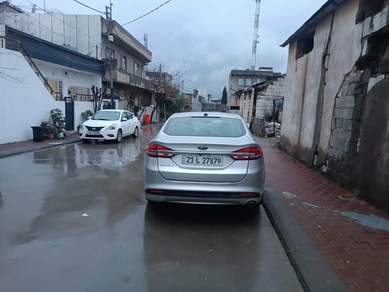 فۆڕد ڤیوشن 2017
مەکینە 2.5 
بێبۆیاخ ڕەسمی سۆنەریم داناوە
64 هەزار مایل ڕۆشتوە
هەموو گیانی بەشەرت 
سەنەوی بەسەرچووە
120 گەڵاو معامەلە 

سلێمانی
***********
*********** السليمانية, العراق
