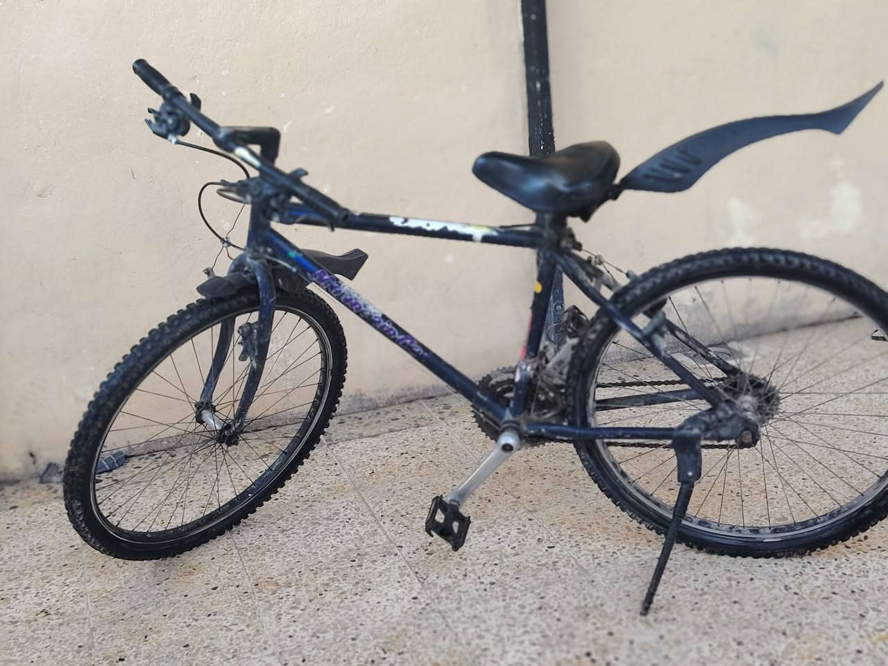 لبيع السعر 55 وبي مجال الموصل حيتنك رقم***********
