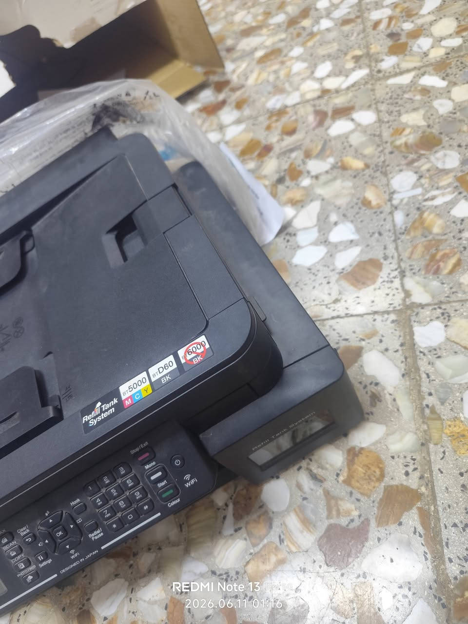 السلام عليكم طابعة t920 استخدام قليل لعدم الحاجة وتعبئة الحبر حقن وتطبع وجهين واي فاي للاستفسار اكثر الاتصال ع الرقم *********** السعر 350 وبيها مجال
