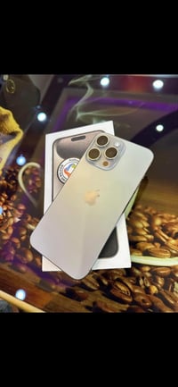 15 برو ماكس 256 بطاريه 89 بي قطع اصليه من ابل نضافه فول غراضه كامله بي...