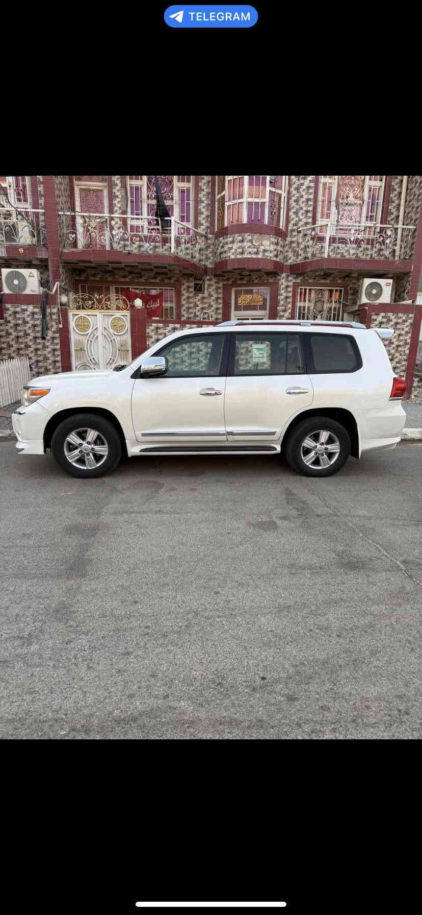 عليكم 
للبيع لاندكروزر 2014 فطيمي 
‏رقم بغداد باسمي تحويل مباشر
‏السيارة فتحة سقف 
‏ كشنات جلد + كشن كهرباء نظام ثلاث حركات
‏شاشة كبيرة + حساسات أمامية خلفية 
‏تحكم ستيرن تخم تاير جديد 
‏تبريد ثلاث قطع المرايات الجانبية كهرباء
‏إلى آخره من مواصفات  
‏سيارة جديدة جدا  واحلا من الصور استخدام شخصي 
‏ماشية 140 السيارة كاملة بدون أي نواقص . مكفوله كفالة عامة عدا بارد بسيط جدا أثر رصعة 
‏مكان السيارة واسط الكوت 
سعرهة 420 وبيهة مجال بسيط 
رقم ***********
