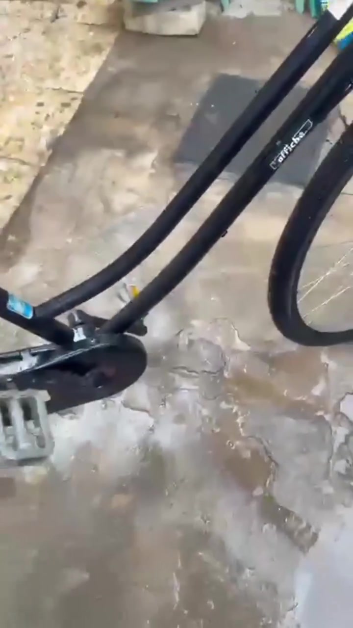للبيع
باسكل للبيع شركه، اوفيج 
كامل نضافته حلوه جاملغات بريك كدام كله، موجود 
تاخذه من يمي تطلع بي وين متريد 
موديل 2020
سعر100وبي مجال 
الي يخابرني اتساهل ويا 
*********** واتساب
