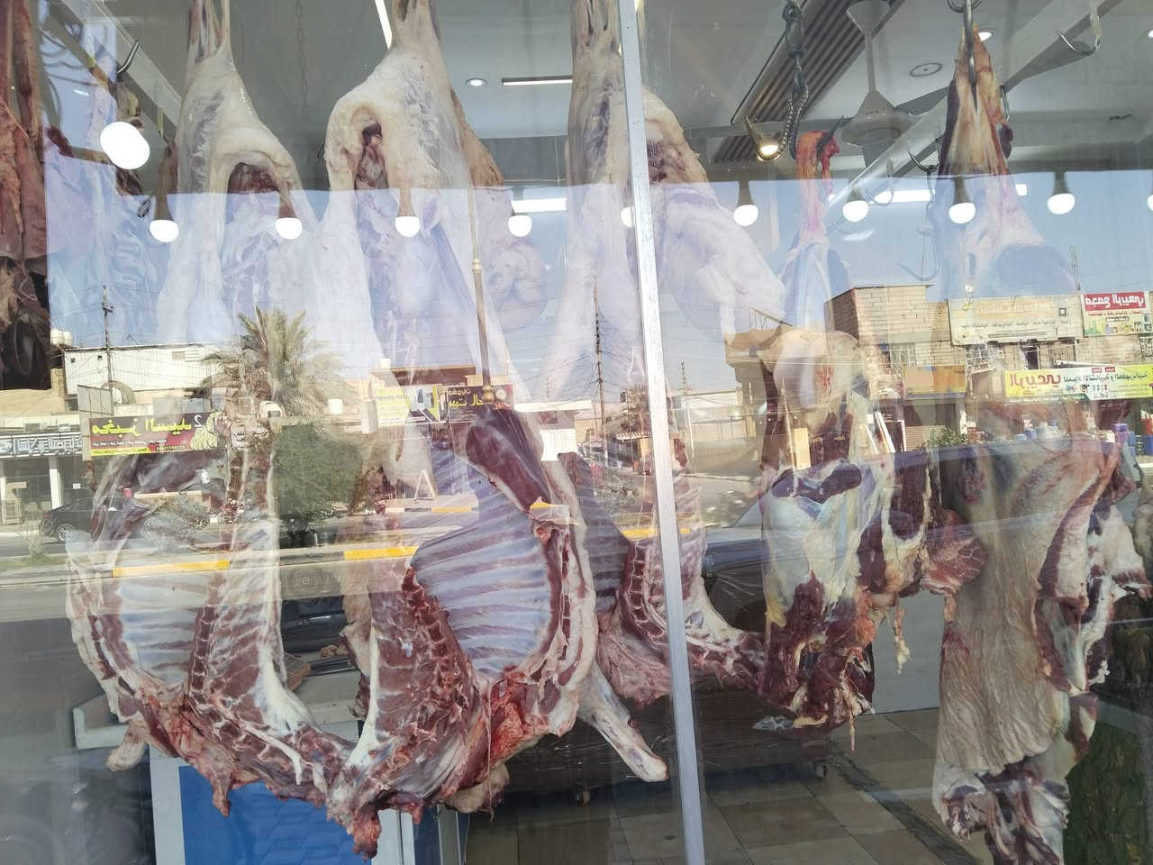 للبيع محل قصابية موقعه ممتاز في حي الصمود على الشارع الحيوي المؤدي إلى حي النصر، يتميز بـ:
✔️ موقع حيوي وحركة زبائن مستمرة
✔️ مناسب للاستثمار أو الاستمرار بنفس النشاط
✔️ مجهز وجاهز للعمل فوراً
✔️ سمعة طيبة ومعروف في المنطقة

💰 السعر مناسب وقابل للتفاوض
📞 للاستفسار والتفاصيل يرجى التواصل على الخاص أو الرقم: (رقمك )***********
