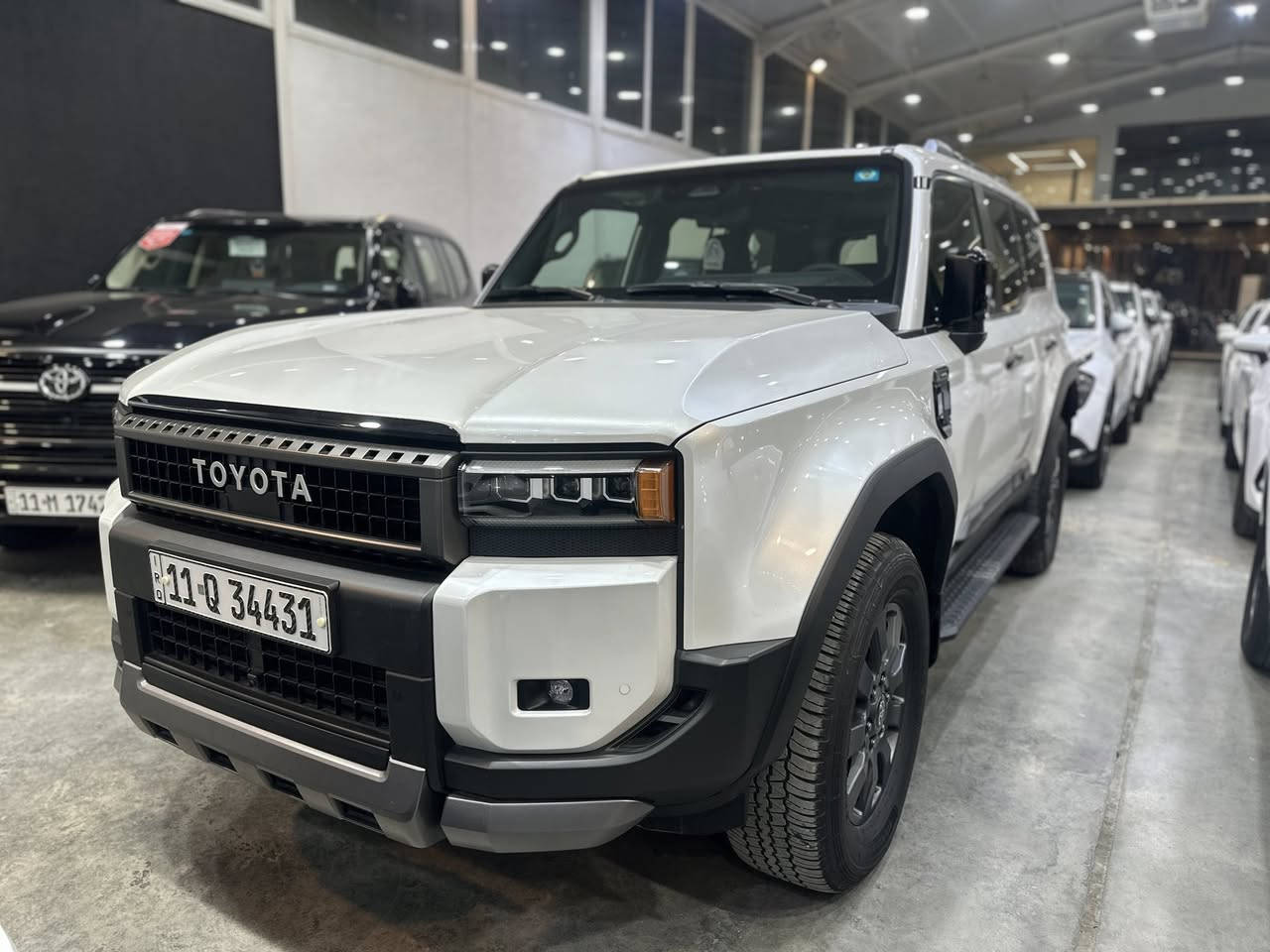 Land cruiser 2024 PRADO 🎌SAS 
لاندكروز برادو 2024 🎌ساس 
فول ١/١
أدڤنجر
 لايت امامي 3 عدسات 
داتا شو 
تدفئه +تبريد مقاعد امامية وخلفية 
7 راكب كهرباء 
كفالة عامة ✅
عداد المسافة 11000 K/M 

📍بغداد شركة ابو ظبي چكوك قرب بوابة الكاظمية 

0771 811 1145

0781 844 4044 📞
