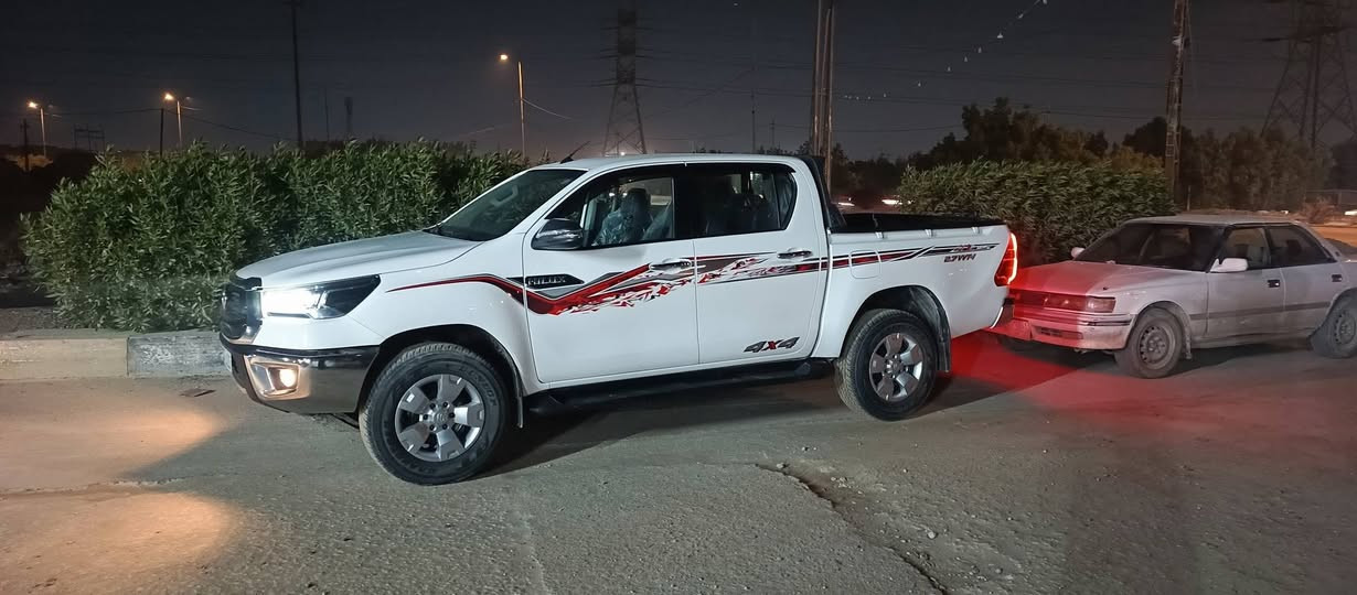 هايلوكس موديل 24 رقم اربيل دولي
بيع ومراوس فول مواصفات ساز كير عادي كير اومحرك شرط تبريد ثلج حداديه شركه تخم تاير جديد سياره جديده 
عله وظع شركه مكفوله كفاله مكان سياره نجف بيع ومراوس
تراهم سعر 298 وبيه مجال ***********
