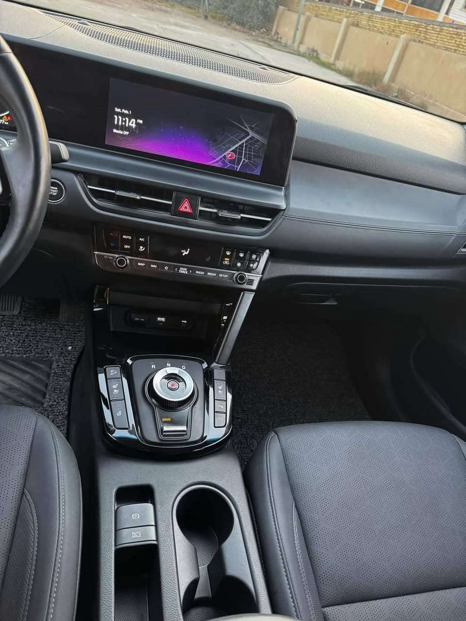 يالله
موديل ٢٣واردكوري شكل ٢٤
محرك ١٦٠٠ تيربو
كشنات جلد تدفئا تبريد
كشن كهربائي
الكشنات الخلفيه تدفئا
اربع كامرات محيطه
مري شفط نضام ترحيب رادارات جانبي امامي وخلفي توقف ذاتي تحذير اصتدام تحديد مسار
التوقف ذاتي
الايت اربع عدسات شفتات بالستيرن رياضي
انارة داخلية متغيره
تمشي بالريموت
بيها تصليح بمقدمة الشاصي بدون لغد
ارباك استيرن فقط
تبديل بنيد فقط وبارد بالجاملغ
السعر ١٥٠ بيها مجال قليل تجي وتفحص خادم مكاني بغداد مدينه الصدر
رقمي ***********
