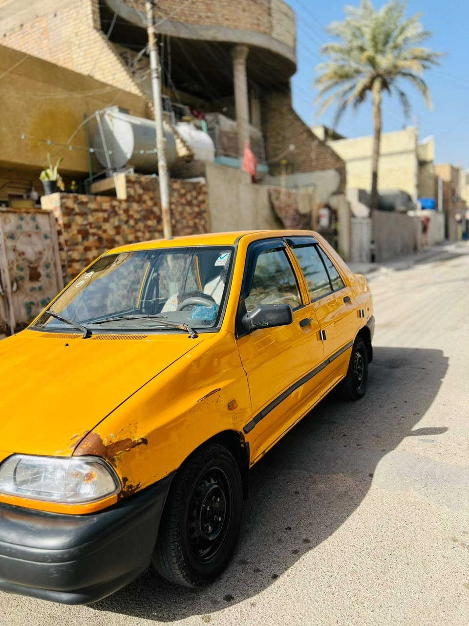 سلام عليكم سايبة 2018 رقم بغداد 
وتحويل مصفرة هيءة وغرامات 
قطرة صبق ما بيها ما عدة ضربة بل جاملغ وراجعة بارد مكينه بيها بخار 
كير مكفول باتري جديد صدر امامي خلفي السيارة جاهزة تشتغل ومشي خير من الله شواصي مصلحات شاشة السعر 30 مكاني بغداد العبيدي ***********
