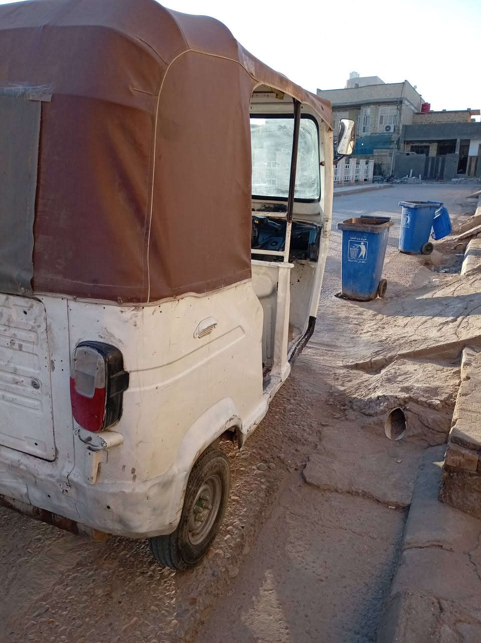 سلام عليكم تكتك تيفي اس لبيع تكتك وراق بصره وهيه بلعماره تكتك مكينه تخبل كلجات جدد تكتك كبل لشارع ما ذب عليه ربع بمليون و٨٠٠ مستعجل علا بيعته ***********
