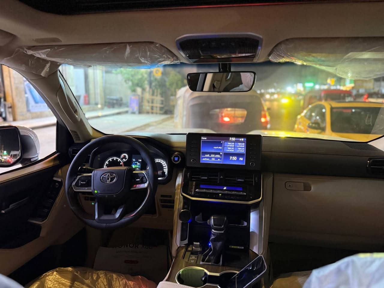 تيوتا لاندكروز 2024 بريم رقم كربلاء باسمي شخصيا
مكان السياره بغداد ماشيه 34  الف فول مواصفات كامرات محيطيه جلد كهرباء واير ليس
حساسات زراك وباقي مواصفات البريم
السعر 65300  قابل للتفاوض بشي بسيط
مكان السياره بغداد مكفوله من الحادث
بيع فقط بدون مراوس
الجاد بلشراء الاتصال
*********** Colombo, Sri Lanka
