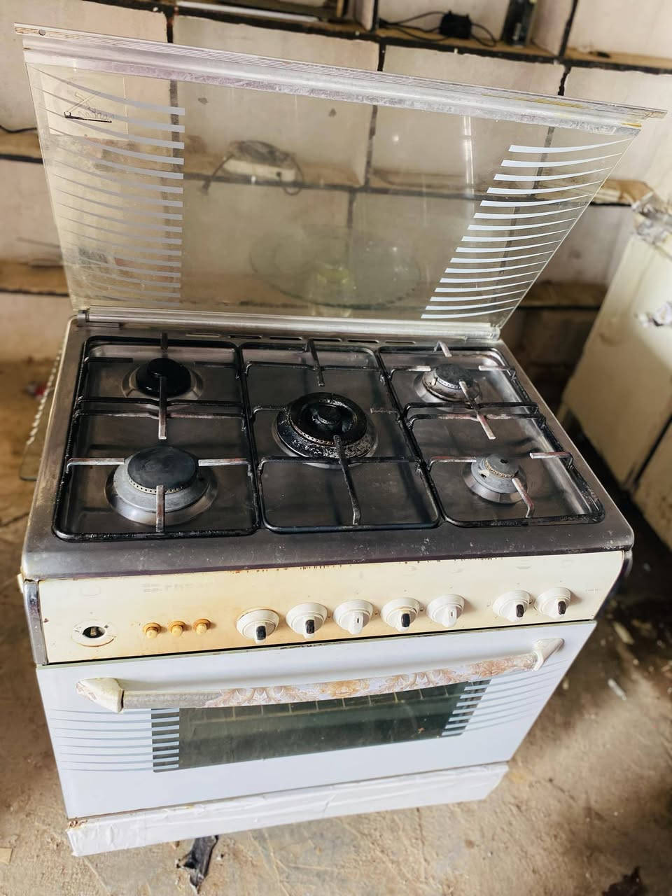 السلام عليكم طباخ خمس مشاعل شغال فرن فرش مصري سعر ١٢٠ شامل توصيل


**إذا كنت صاحب هذا الإعلان وتريد حذفه لأي سبب، رجاءا أرسل رسالة إلى الدعم الفني**