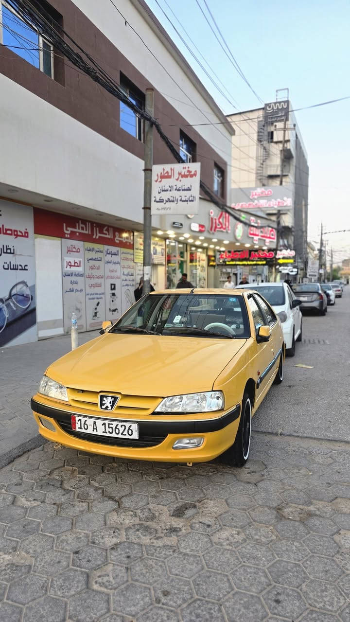 السلام عليكم 
بيجو بارص موديل 2015
ارقام نكليزي
سنويه بئسمي مداور ثانيوم
سنويه لل 28
السياره بيه بنيد مبدل
وهلال واحد معمر 
مكينه كير كفاله
حداديه وره وكدام هستوني مسويها
كهربائيات كله شغاله
منضومة زنون
تبريد شغال 
كهربائيات كله شغاله 
دوشمه نحله 
كاعيه جلد 
سعر 44 وبيه مجال
اتصل ع رقم ***********
مكاني الديوانية الاسكان
