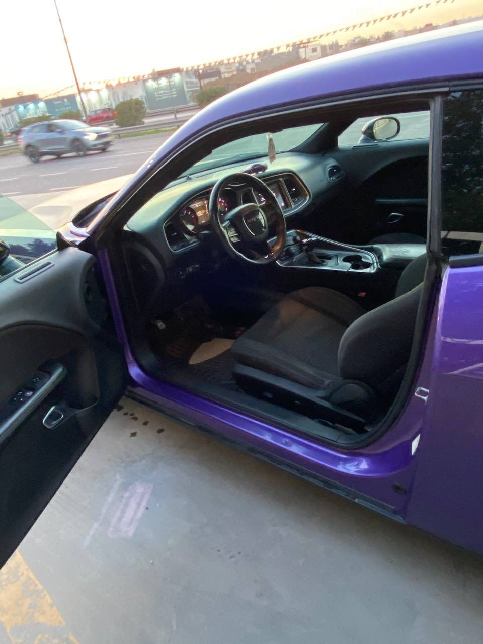 لون مميز 💜 بنفسجي
مواصفات sxt
تشغيل عن بعد
عليه ادامه كامله يم الياس
السياره اذا تصرف عليهه ١٠٠٠ دينار رجعهه
كلشي بيهه جديد صدر جديد مع الدبلات مع الاذاين صدر بلكارتون
السياره مال بيت ماشيه 64 فقط
ويل نجمه سعره ٤٠٠ دولار
السياره نصبتهه مال 8 سلندر كلش حلوه 
داخله كلش نضيف   
حادثهه ٣ قطع الاماميه من امريكا عده حادث امريكا السياره مكفوله
سعرهه ١٦٣ وبيهه مجال
عنواني الدوره ***********
