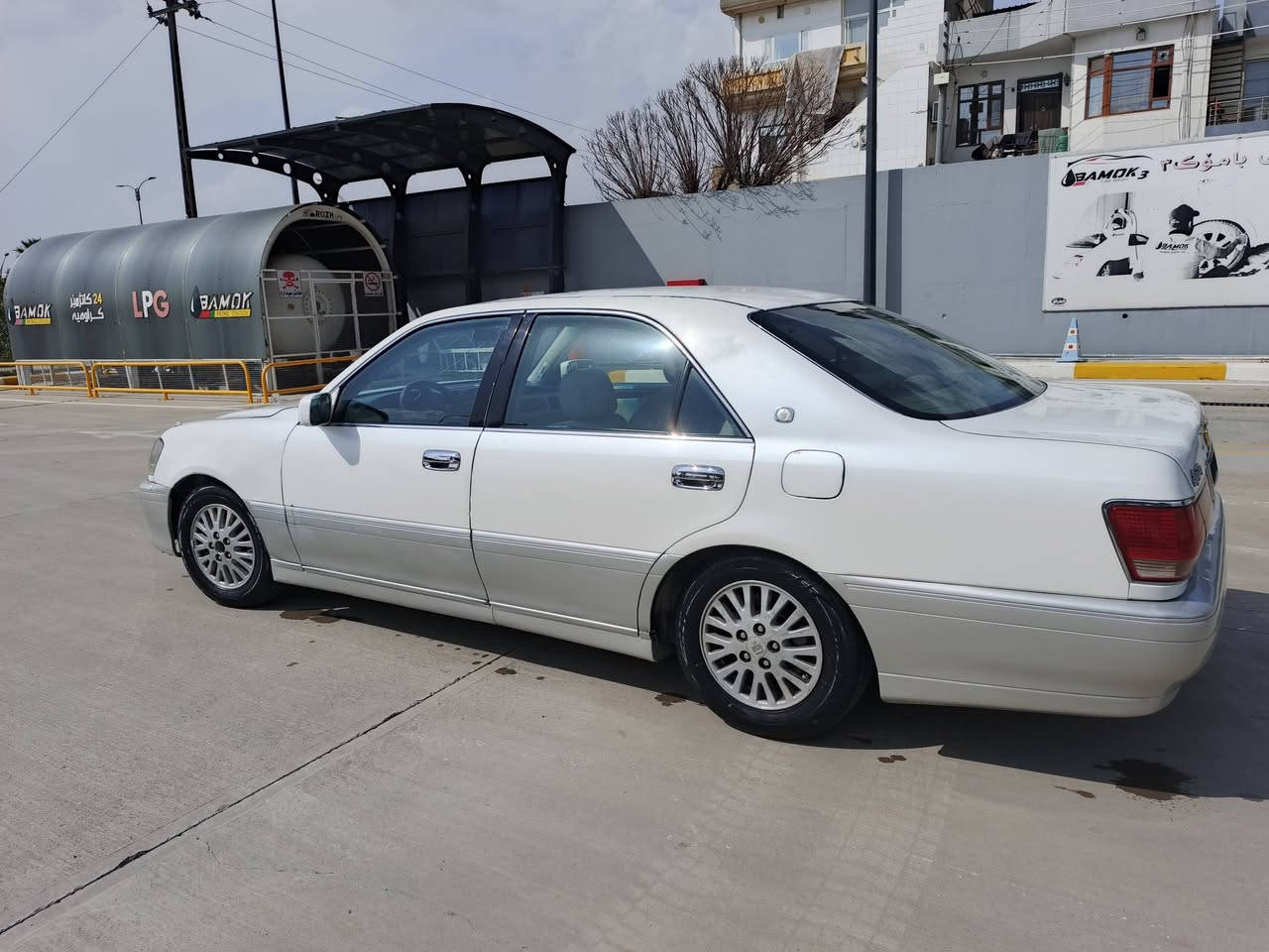 مەلیکەی ساخ
مەکینەی (vvt)

داشپول نەجەف

ناو زەرد

 2002
42گەڵ
***********
