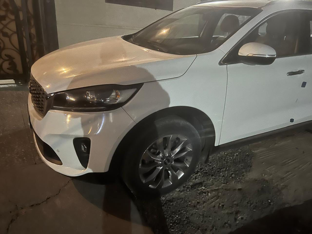 سورنتو 2020 للبيع فقط بيع
سورنتو خليجي مكفوله كفاله عامه من شخط سحب تكحيل بارد مكفول من كلشي موديل 2020 بحاله وكاله وضمان وكاله بعده مخلص ماشيه 68 الف 
اربع سلندر صندوق كهرباء بصمه كشنات كهرباء 7 راكب 3 قطع تبريد رقم بغداد باسمي شرط تحويل مكانها بغداد حي الجامعه او الفلوجه 
السعر 240 ورقه  وبيه مجال للاستفسار الاتصال  ***********
