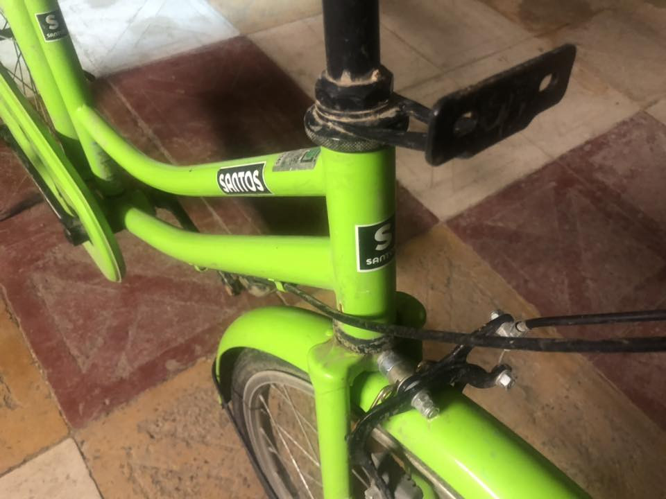 سلام عليكم بايسكل SAnToS  للبيع او المراوس حجم٢٤ فول مواصفات تكرمون وصخ ما غاسله لين اروح بي بس للمدرسة فقط وجاملغ الخلفي مكصوص وتاير الكدام بنجر فقط والبريكات شغالات موديل٢٠٢٥ والسعر ١٢٥ وبي مجال بسيط المكان الدبله مقابيل مدرسة الوركاء الابتدائية للبنات  الاستفسار ***********
