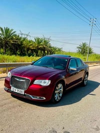 كرايسلر • اوباما • سي 300 • كرايسلر 300C • سيارة 2017 • لون كرزي • بان...