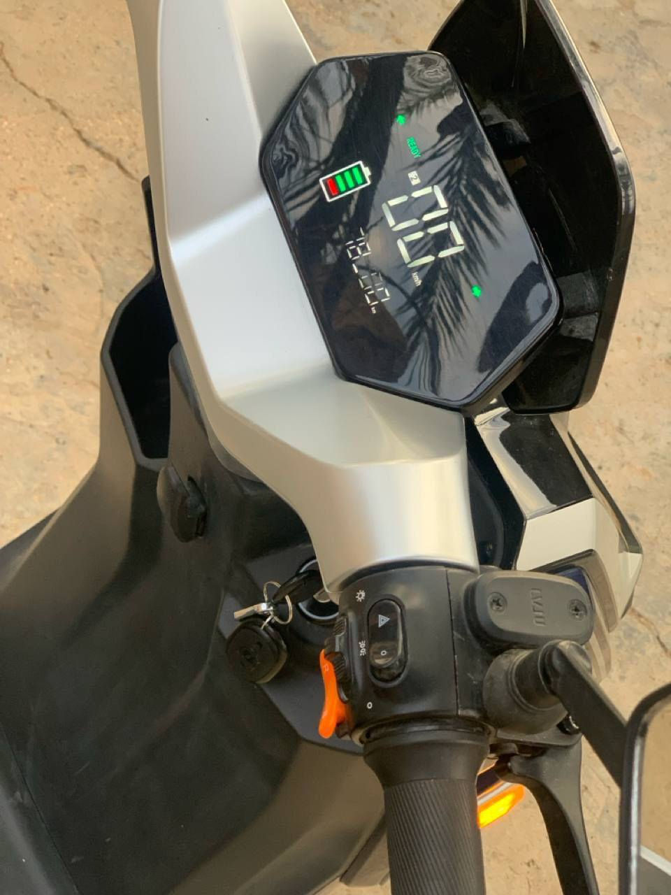 للبيع تواصل خاص دراجه جديده متوازي على بيعتها


**إذا كنت صاحب هذا الإعلان وتريد حذفه لأي سبب، رجاءا أرسل رسالة إلى الدعم الفني**